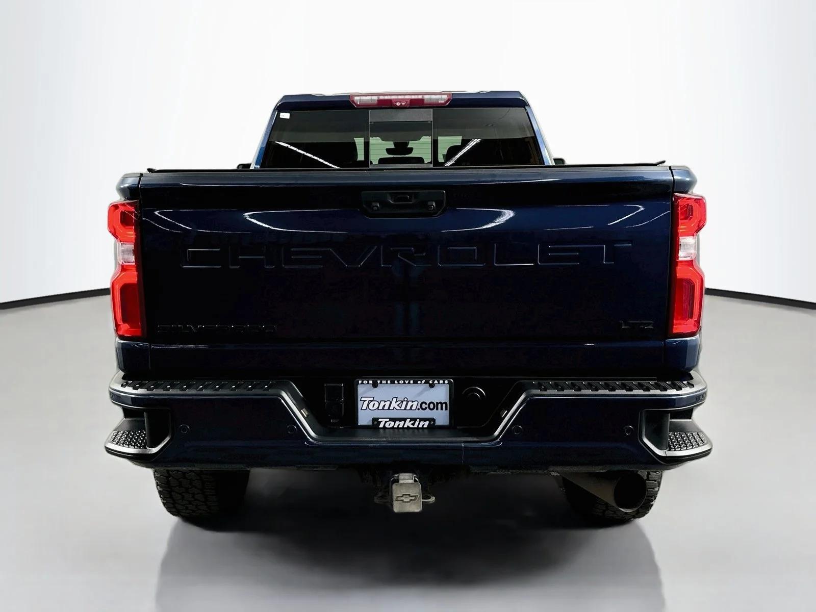 Used 2021 Northsky Blue Metallic Chevrolet LTZ image 6