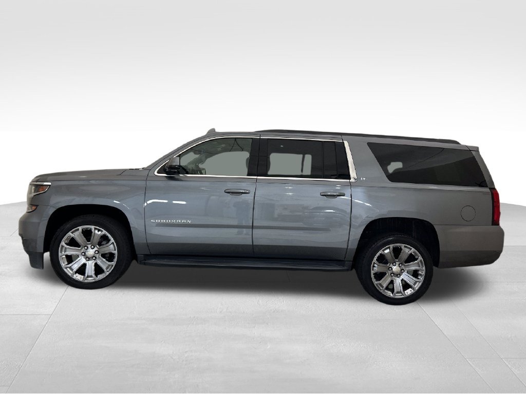Used 2019 Gray Chevrolet LT image 2