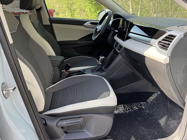 New 2026 Gray Volkswagen 1.5T SE image 16