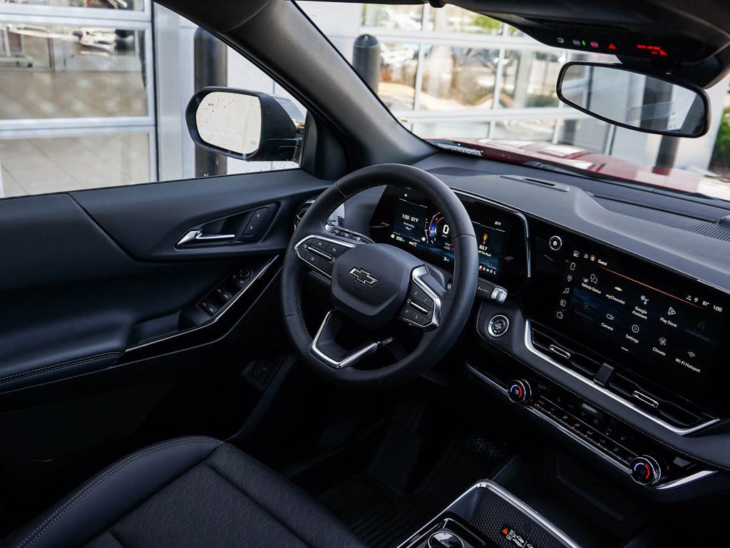 2026 Chevrolet Equinox LT - Photo 13