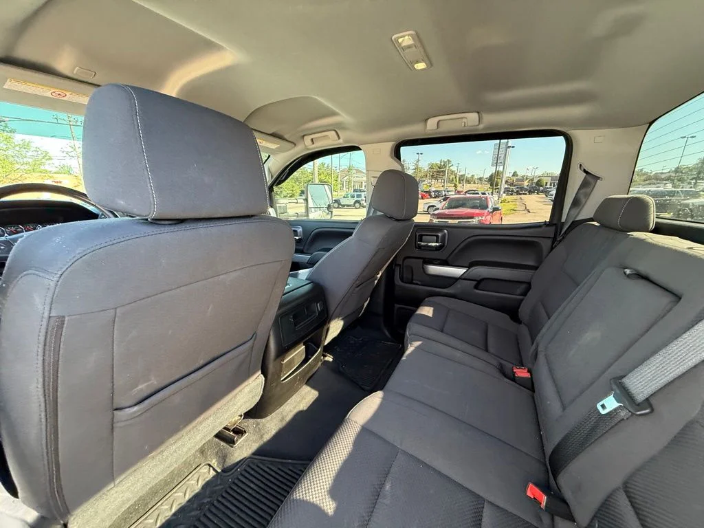 Used 2019 Beige Chevrolet LT image 21