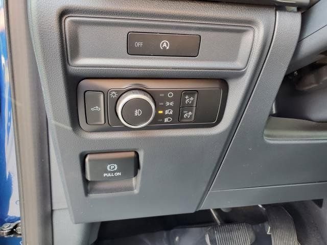 2025 Ford F-150 STX - Photo 17