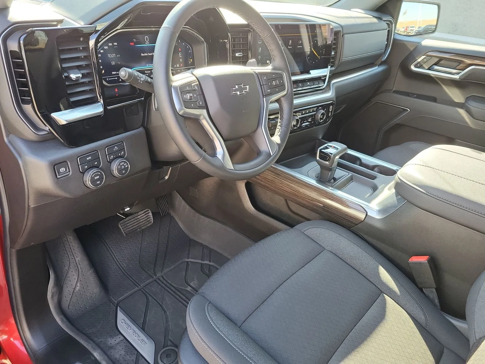 2025 Chevrolet Silverado 1500 RST - Photo 10