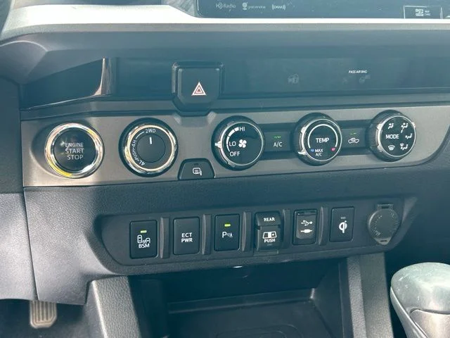 Used 2018  Toyota TRD Off-Road image 51