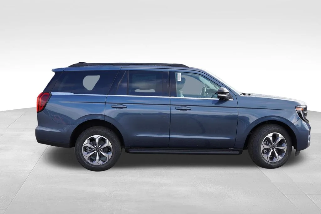 New 2027 Nocturnal Blue Metallic Ford Active image 2