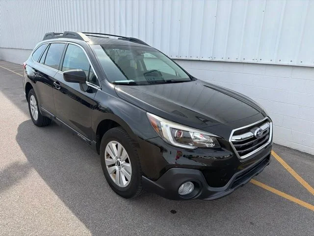 Used 2019 Black Subaru 2.5i Premium image 3