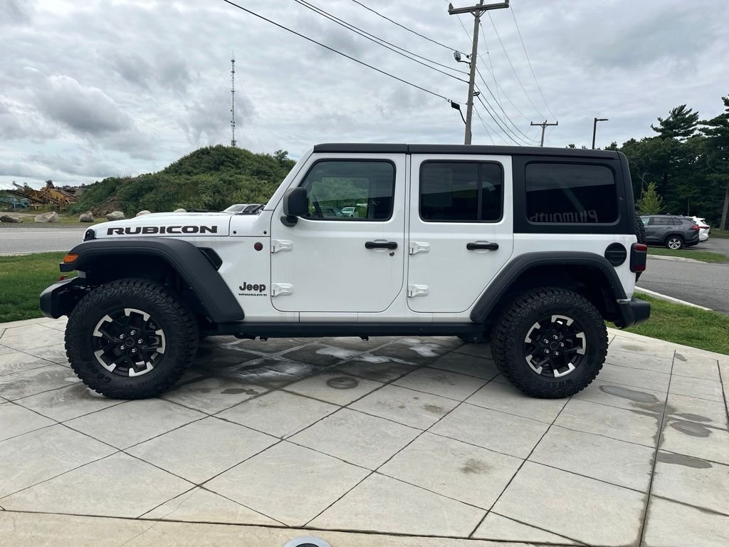 Used 2025 White Jeep Rubicon image 3