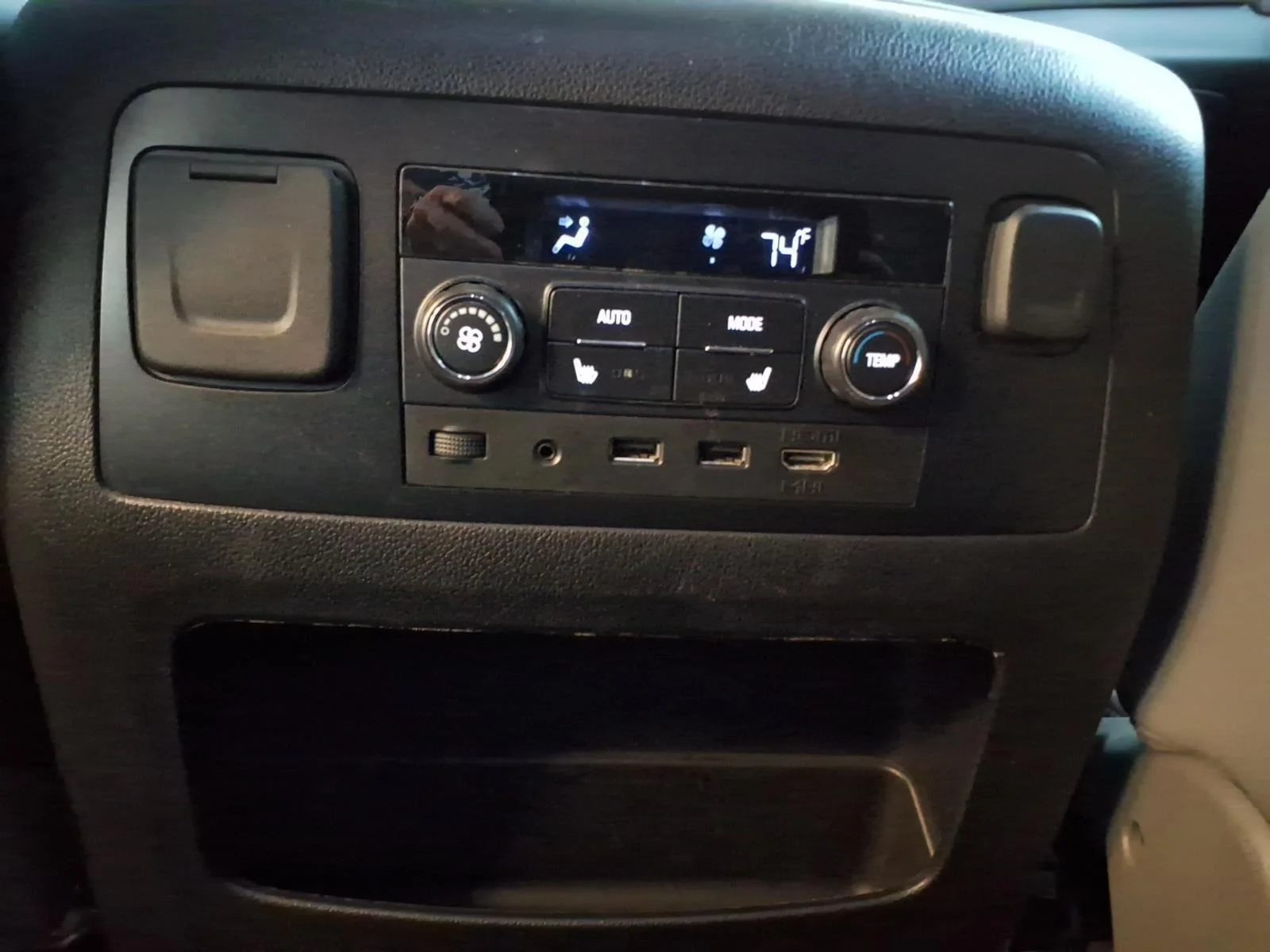 Used 2020 SUMMIT WHITE Chevrolet LT image 14