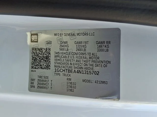 Used 2022 White Chevrolet Work Truck image 27