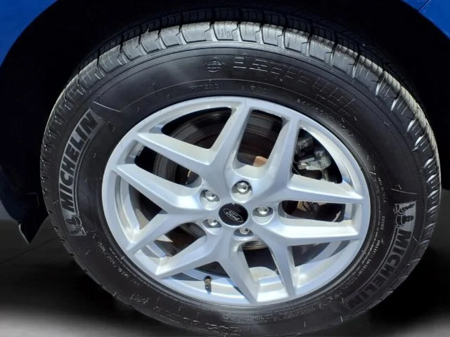 Used 2023 Blue Ford SEL image 15