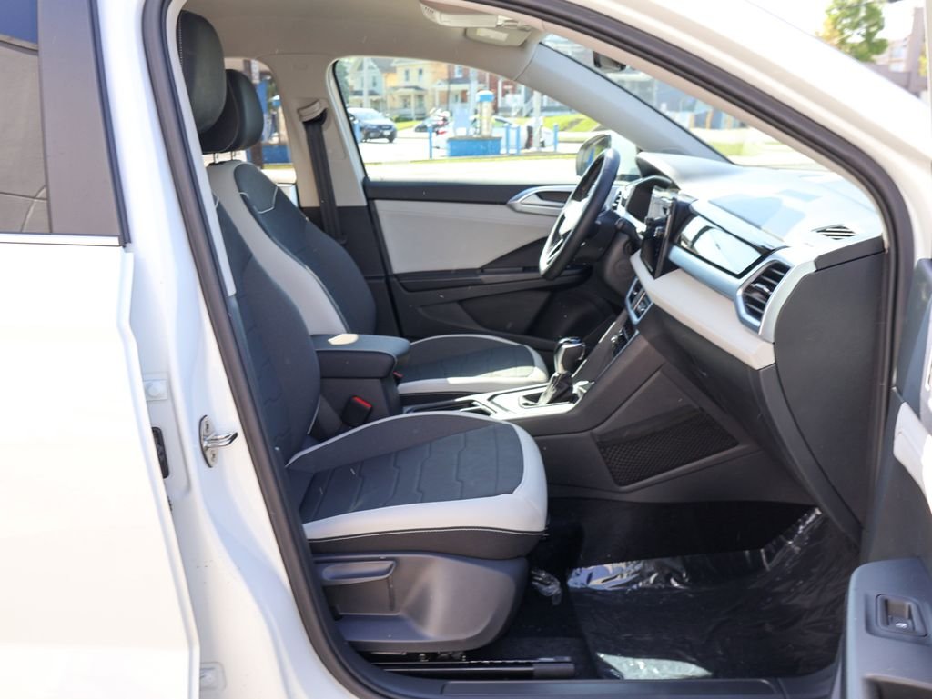 New 2026 White Volkswagen 1.5T SE image 27