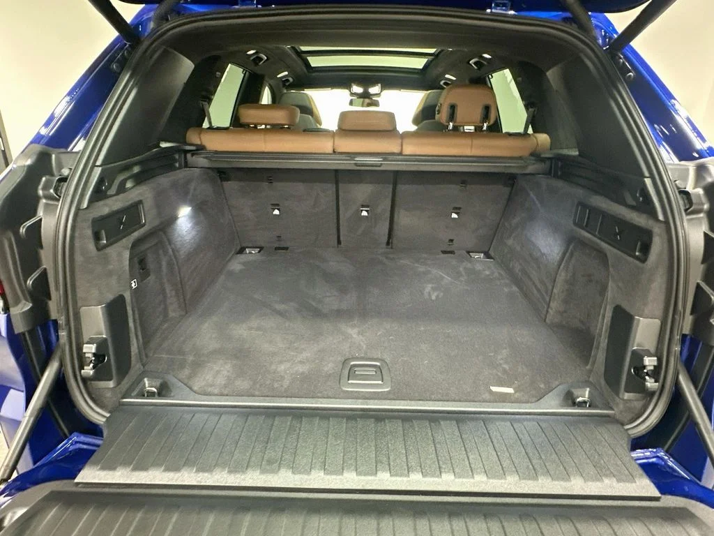 Used 2025 Blue BMW Competition image 27