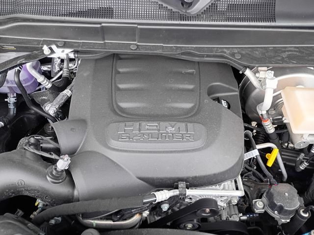 New 2026 Bright White Clearcoat RAM  image 21