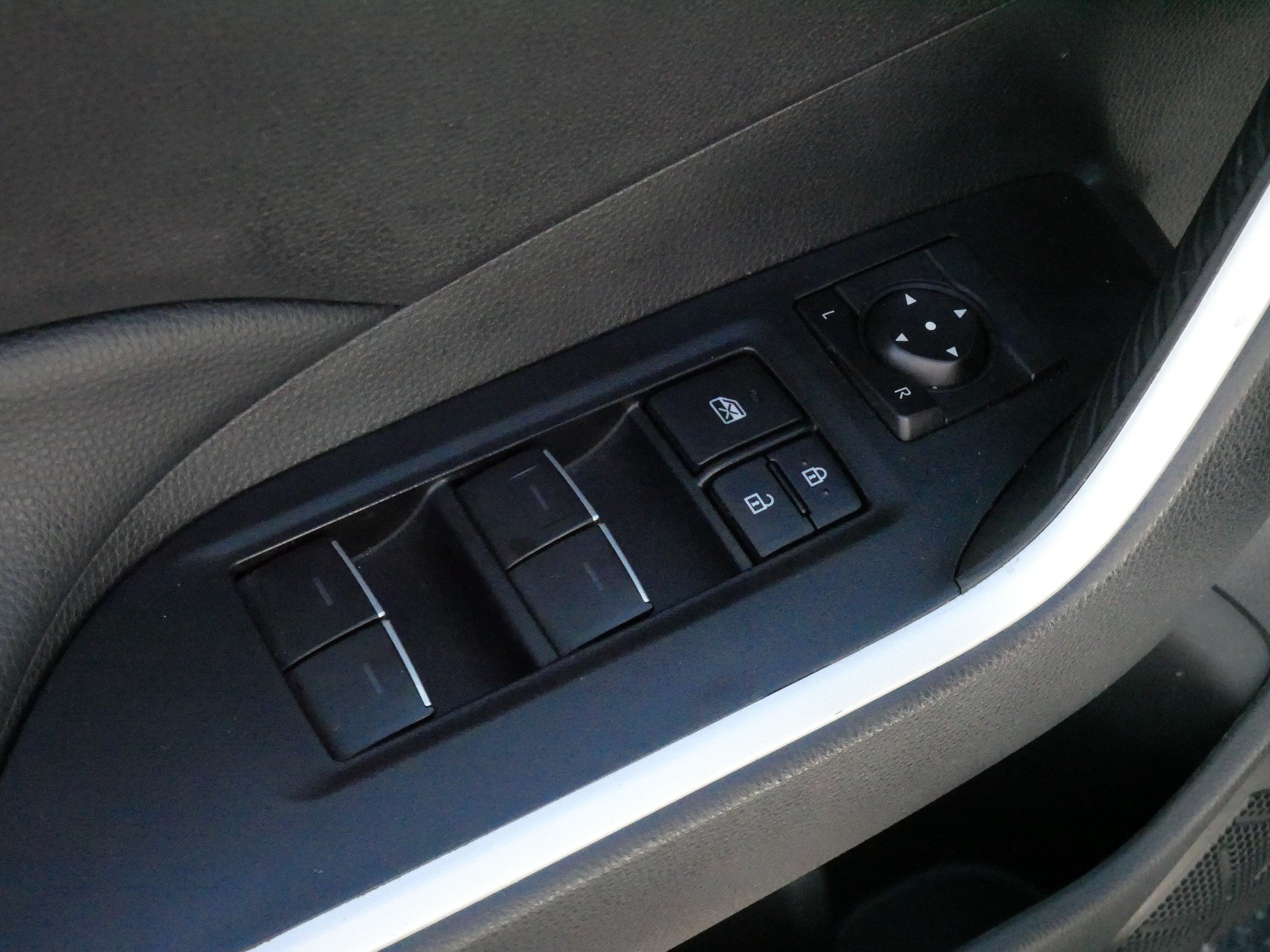Certified Used 2025 ICE CAP Toyota XLE image 19