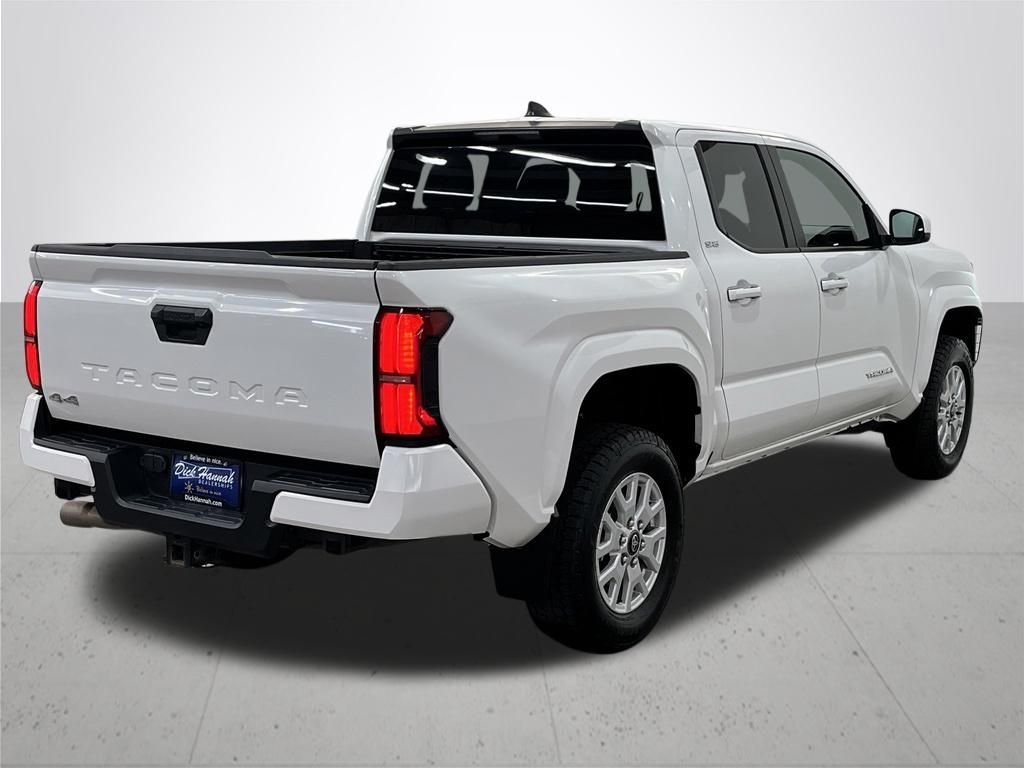 Used 2024 Ice Toyota SR5 image 10