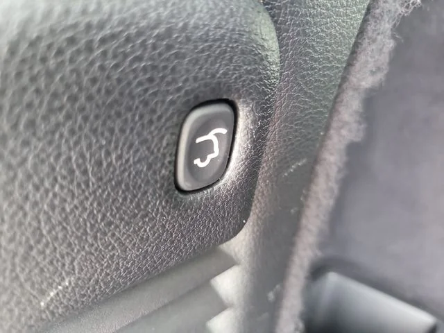 Used 2017 Blue Dodge R/T image 12