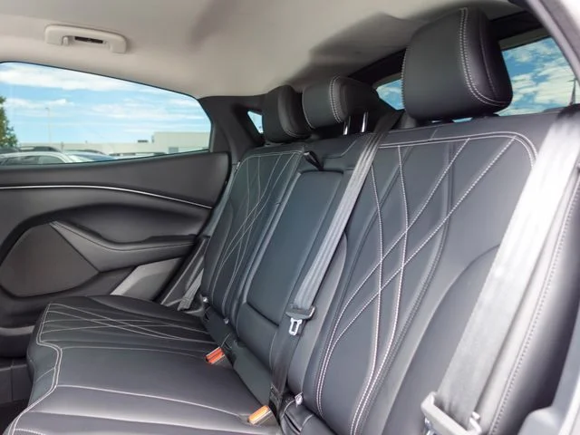 Used 2021 Silver Ford Select image 21