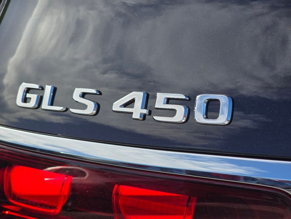 New 2026 Black Mercedes-Benz GLS 450 image 8