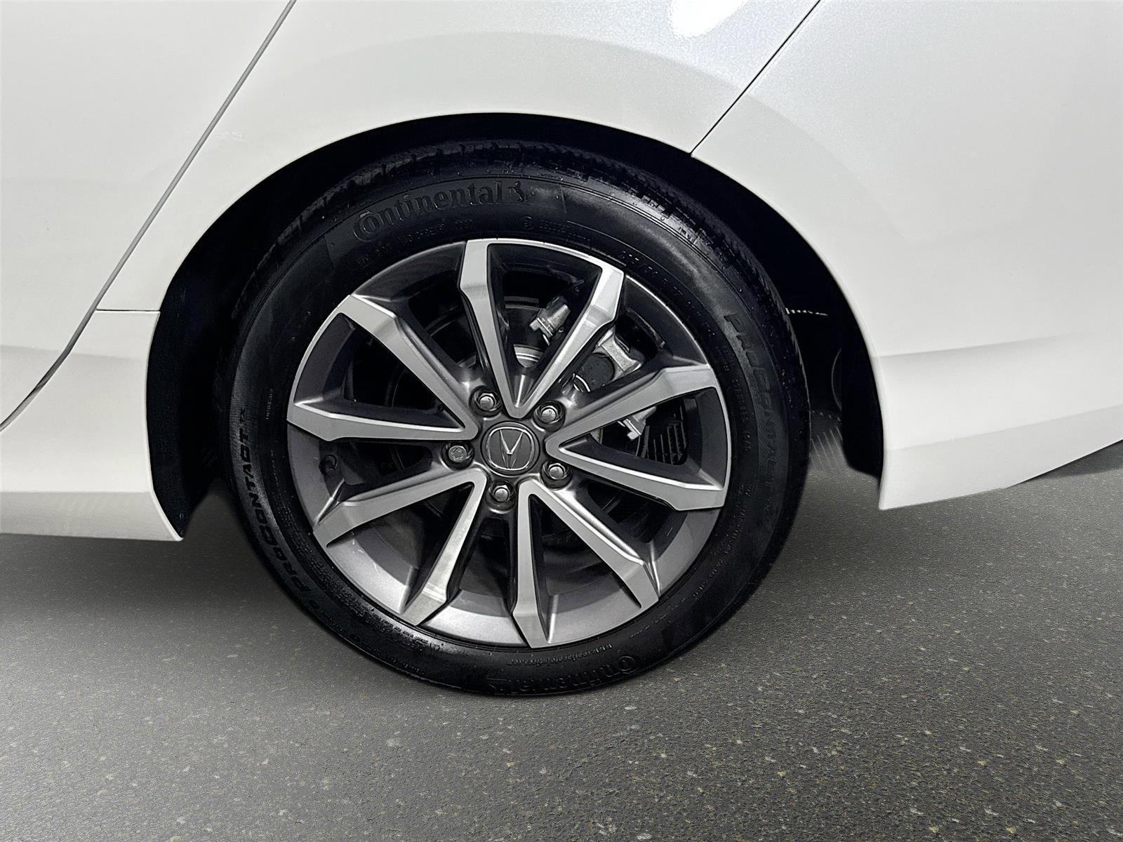 Used 2023 Platinum White Acura Base image 30