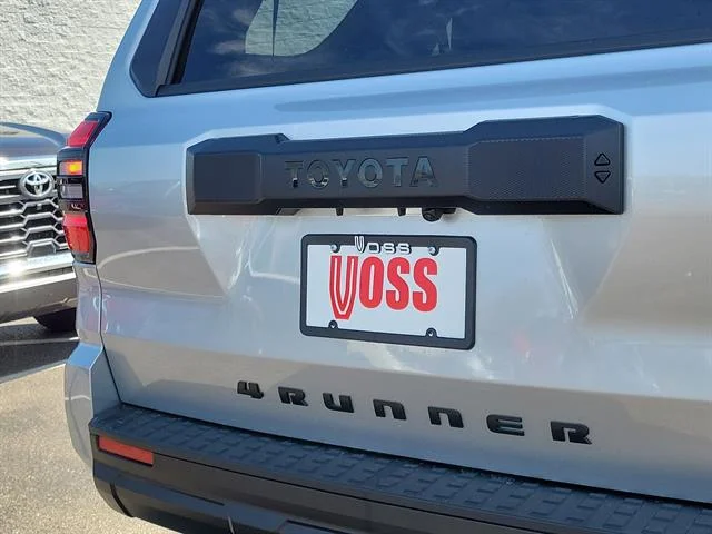2026 Toyota 4Runner SR5 - Photo 7