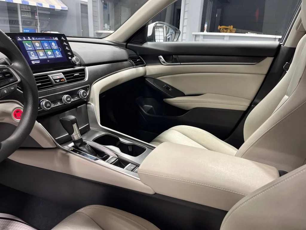 2019 Honda Accord EX - Photo 14