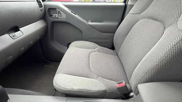 Used 2021 Gun Metallic Nissan SV image 21