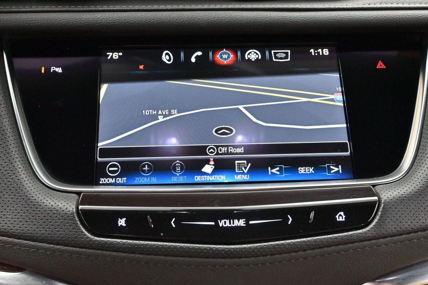 Used 2019 RADIANT SILVER METALLIC Cadillac Luxury FWD image 25