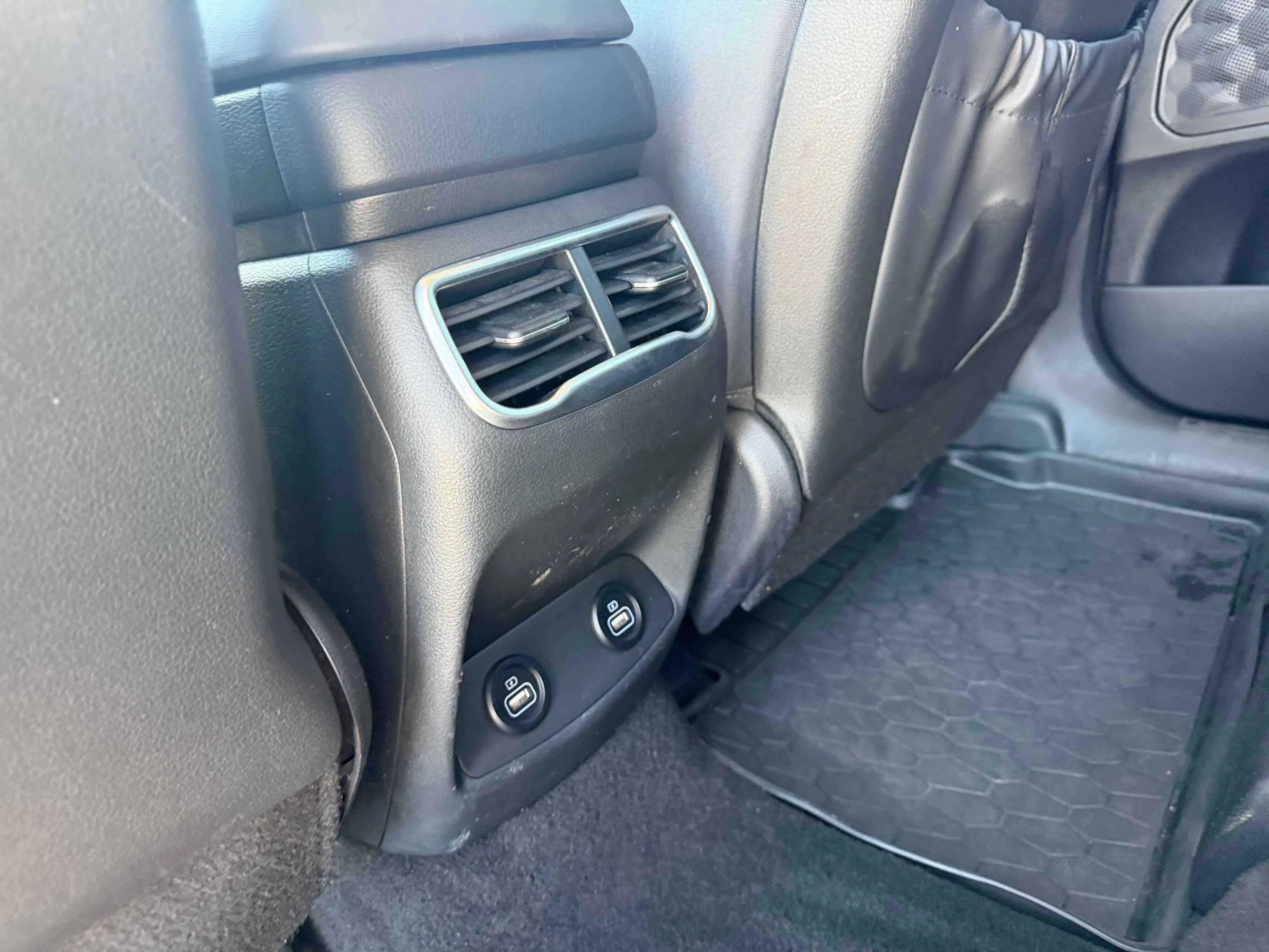Used 2021 Stormy Sea Hyundai SEL image 30