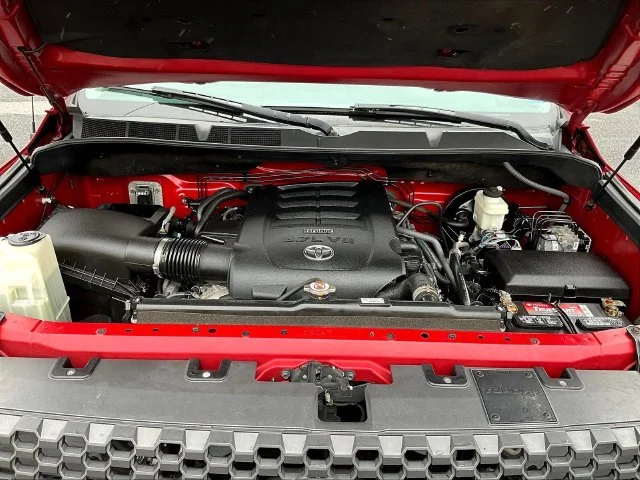 Used 2018 Red Toyota SR5 image 35
