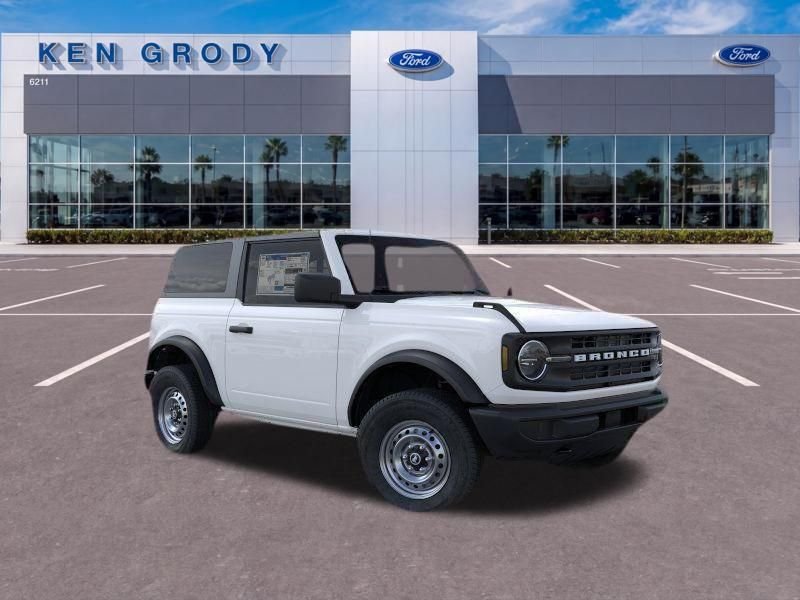 2026 Ford Bronco Base 4x4's photo