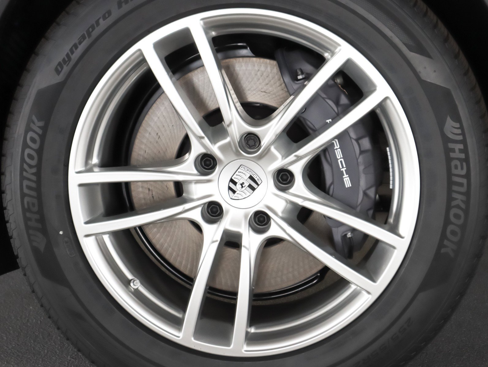 New 2026 Dolomite Silver Metallic Porsche  image 29