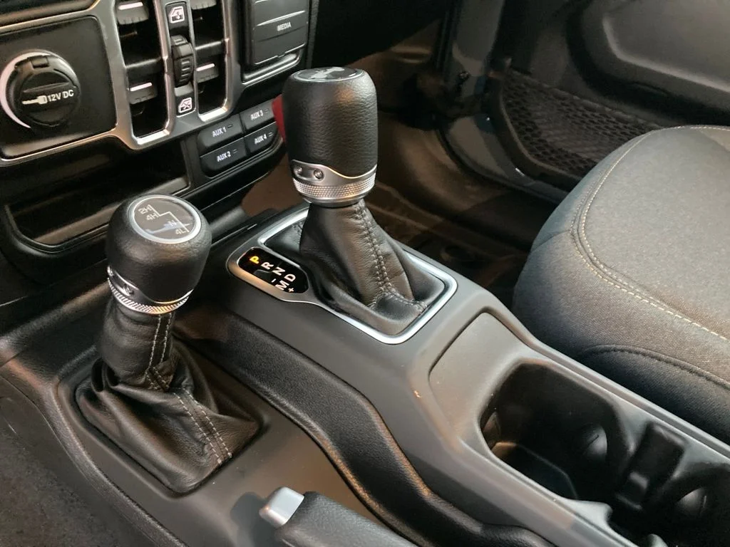 2025 Jeep Wrangler 4-Door Sport S - Photo 24