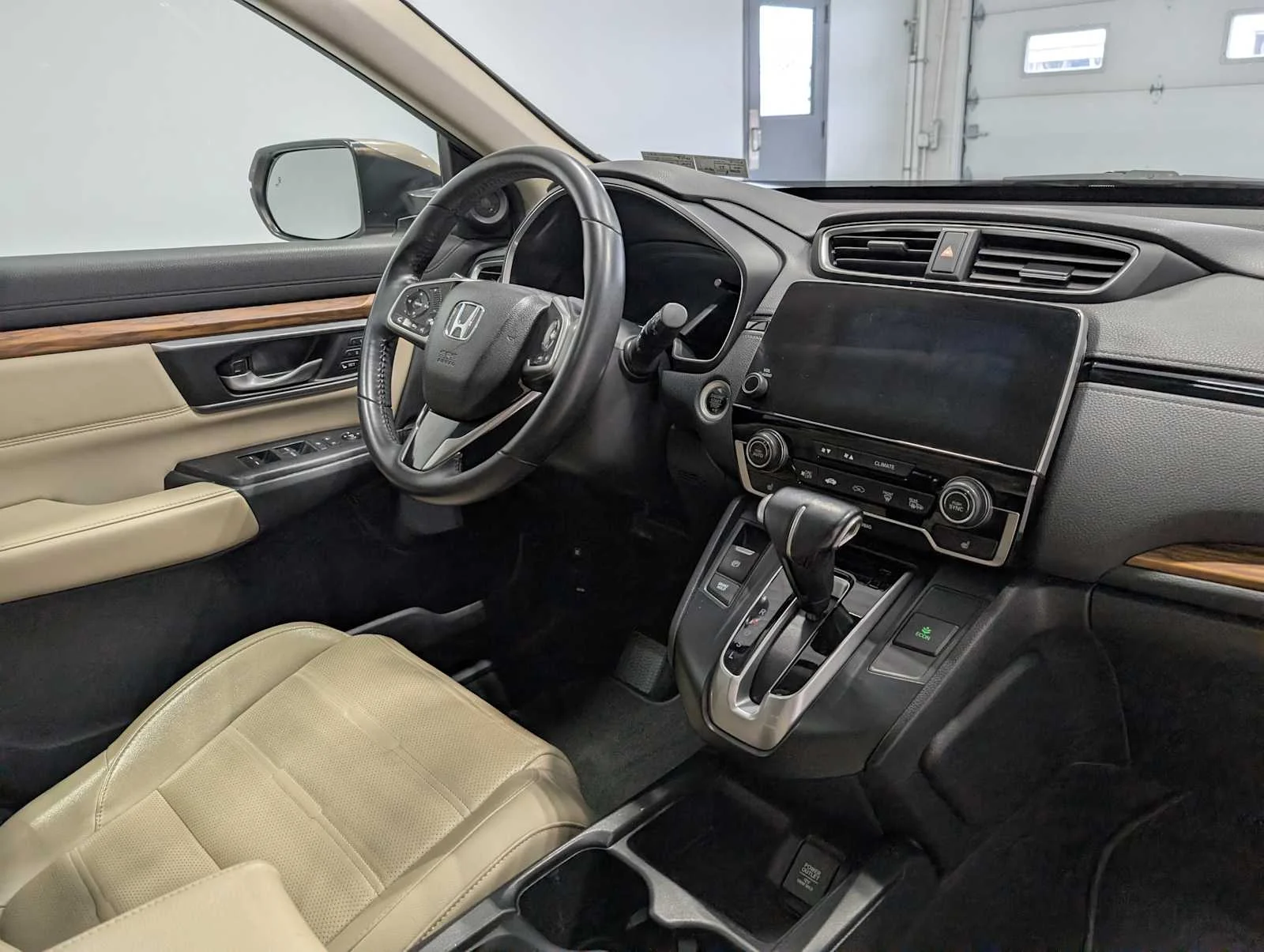 Used 2017 Sandstorm Metallic Honda EX-L image 45