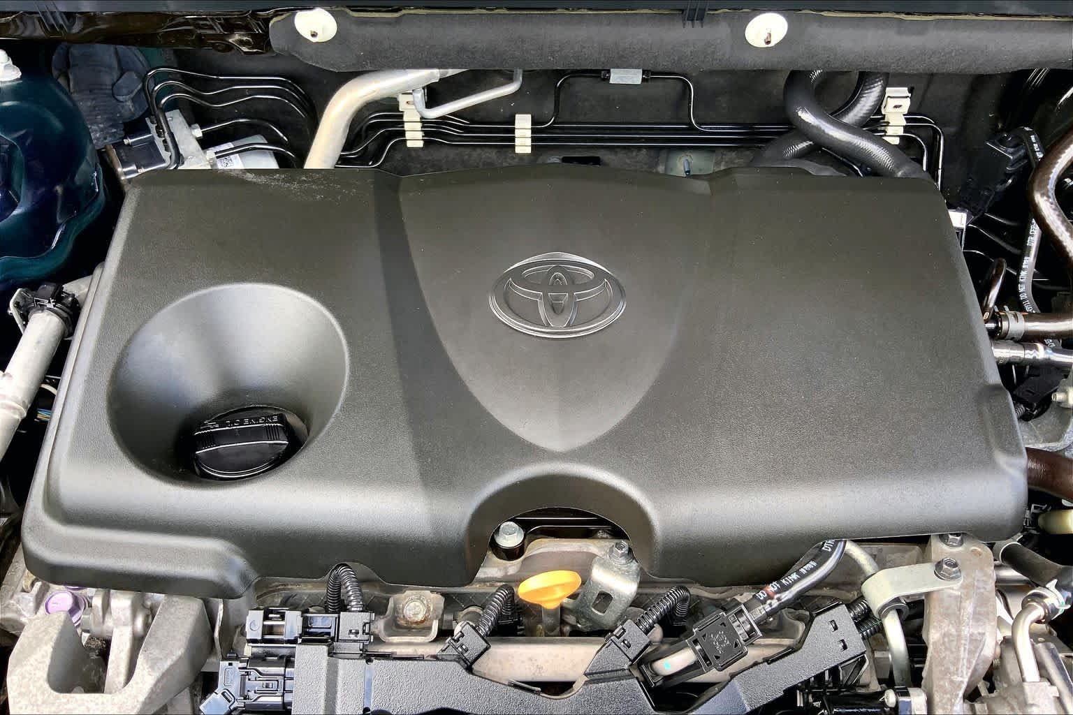Used 2020 Blueprint Toyota XLE image 32