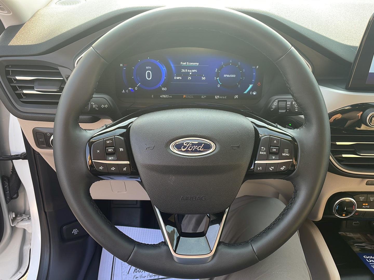 Certified Used 2022 Star White Ford SEL image 14