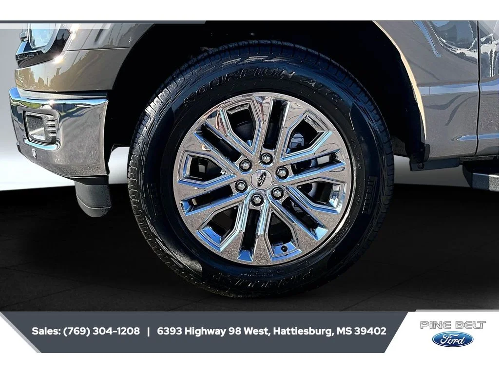 New 2026 Marsh Gray Ford XLT image 7