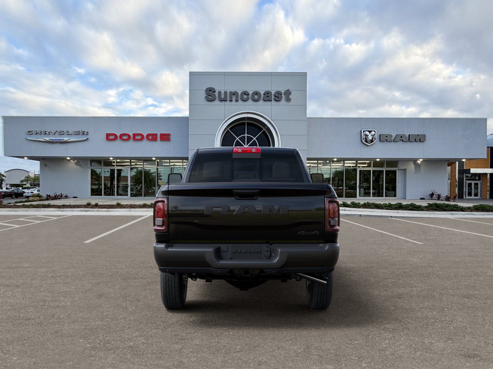 New 2026 Diamond Black Crystal Pearl-Coat Exterior Paint RAM Tradesman image 38