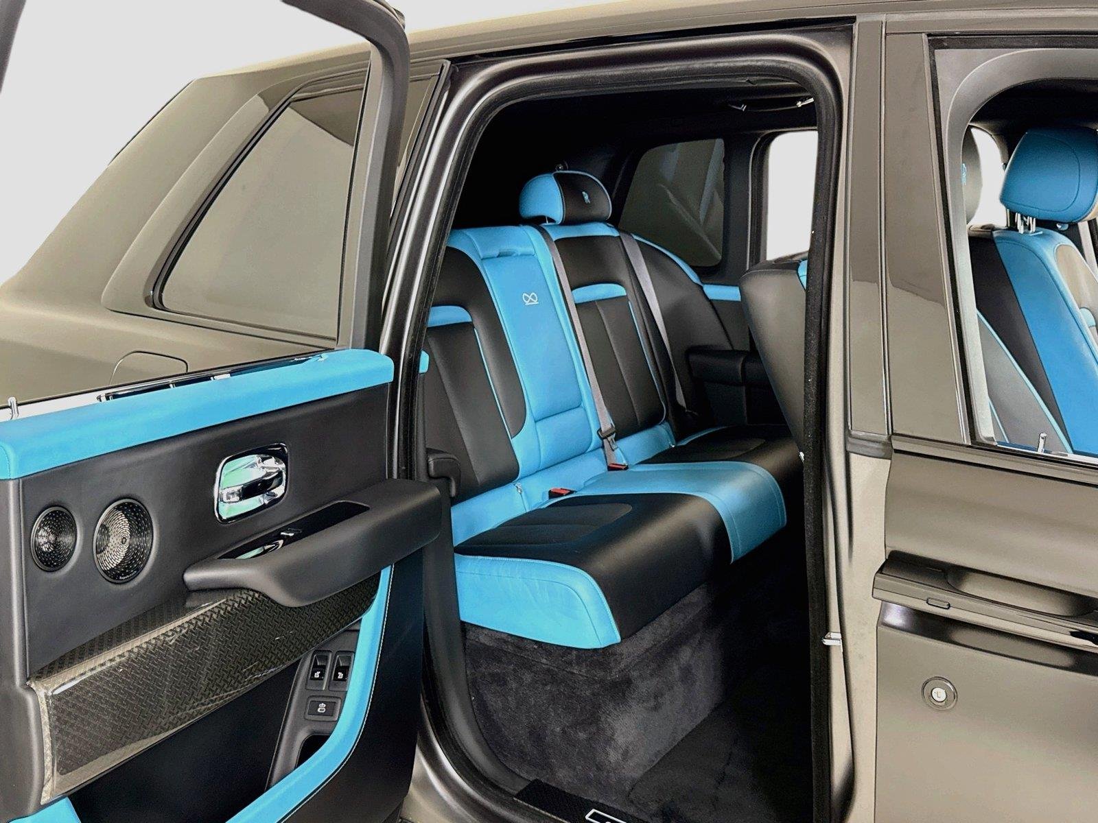 Used 2023 Gunmetal Rolls-Royce Black Badge | Rear Entertainment | 26