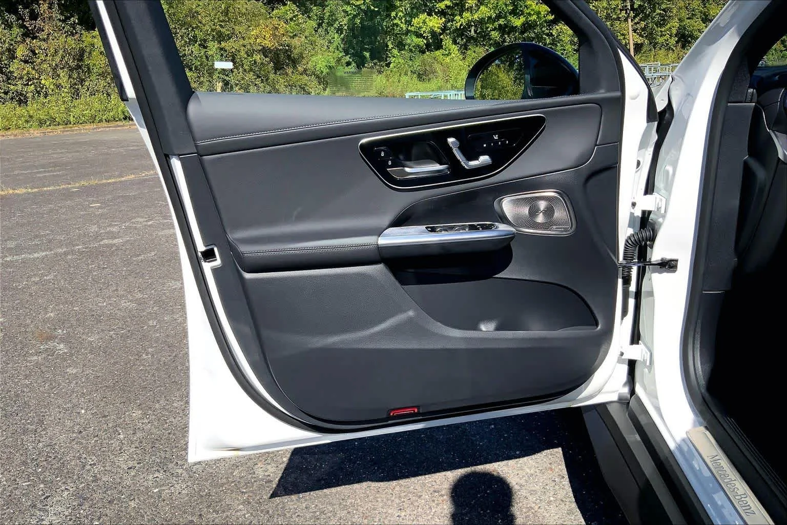 New 2026 Polar White Mercedes-Benz GLC 300 image 10