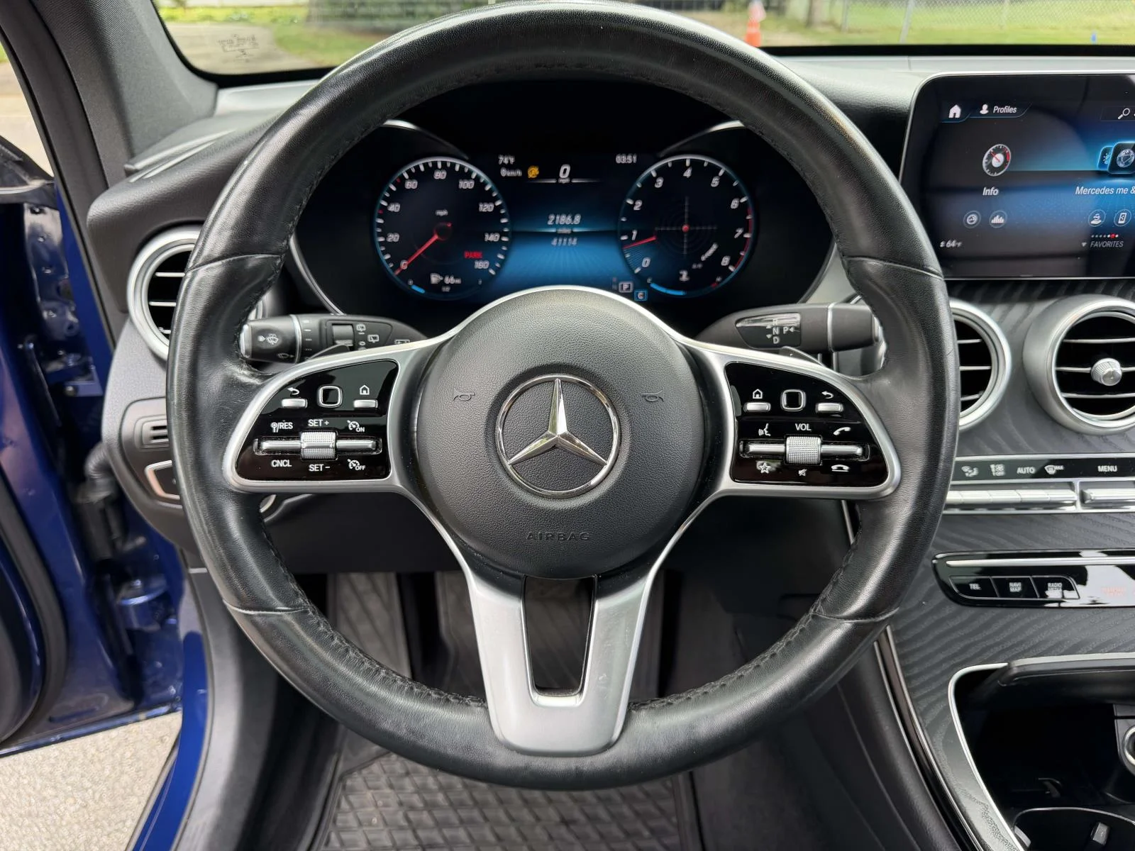 Used 2021 Blue Mercedes-Benz GLC 300 image 21