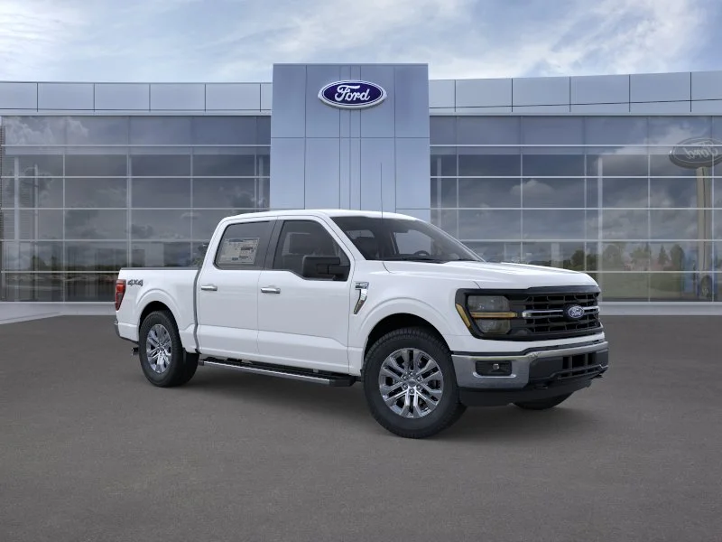 New 2026 Oxford White Ford XLT image 7