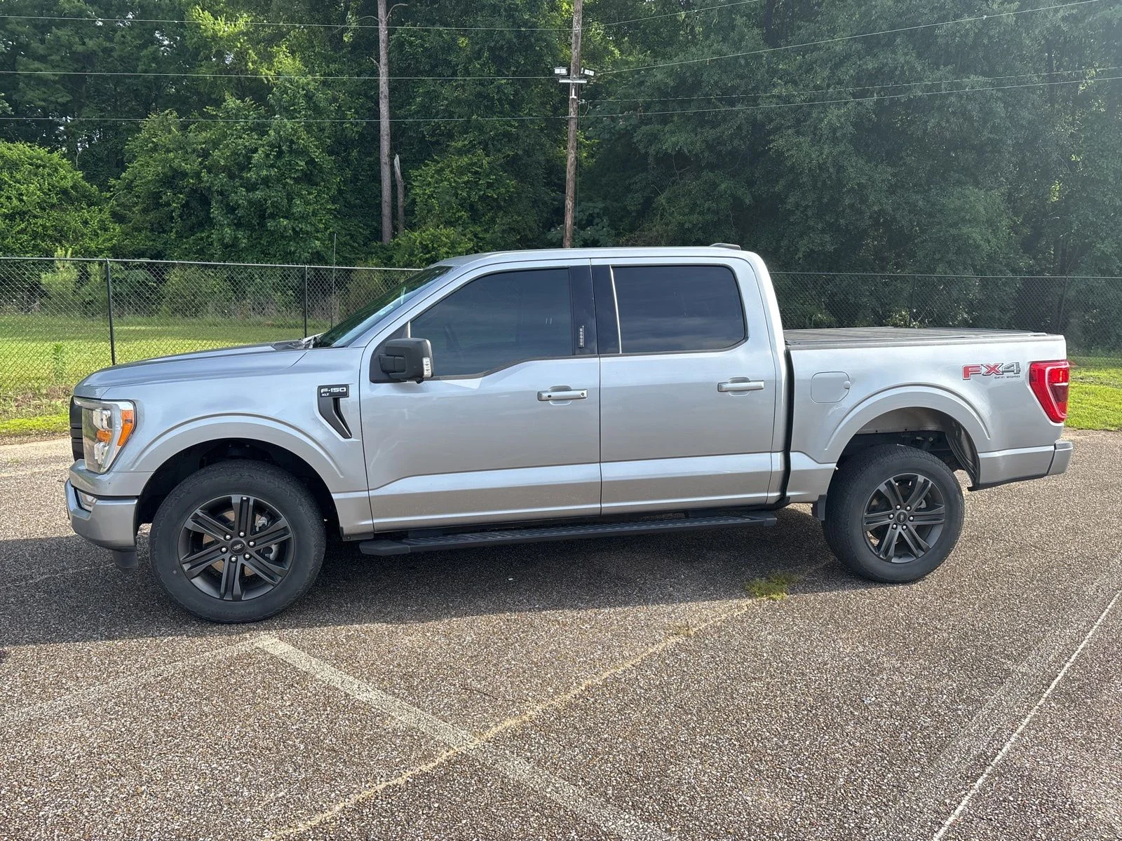 2022 Ford F-150 XLT 4x4 SuperCrew 5-1/2 Box's photo
