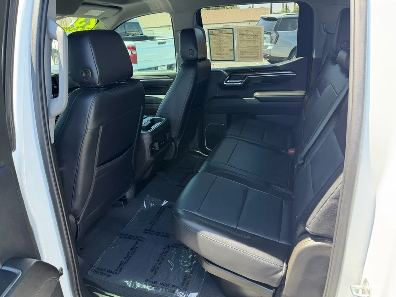 Used 2023 Summit White Chevrolet RST image 19
