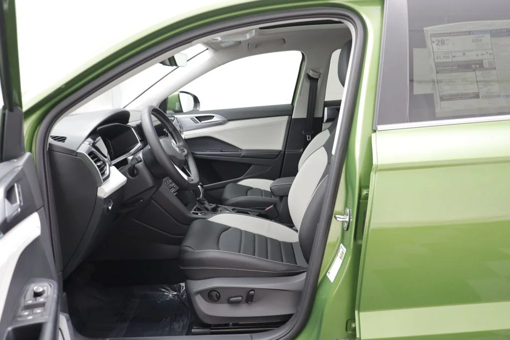 New 2026 Moss Volkswagen 1.5T SEL image 6