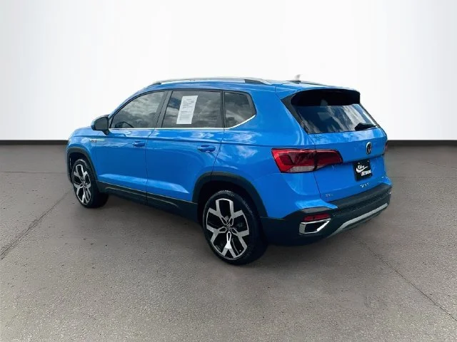 Used 2022  Volkswagen SEL image 5