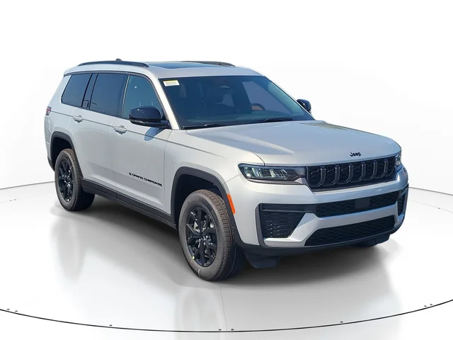 2026 Jeep Grand Cherokee L Laredo Altitude