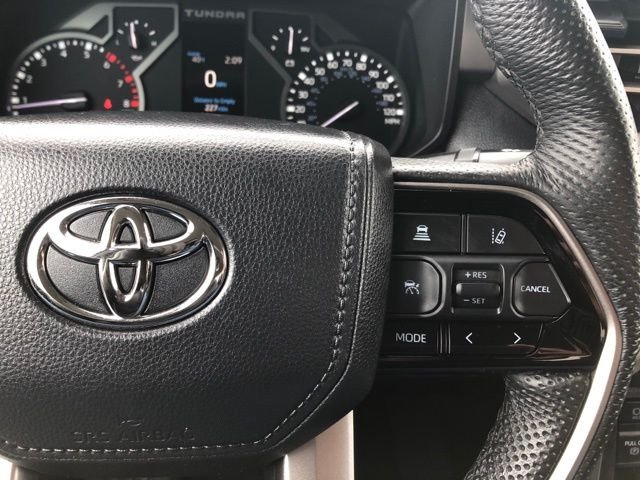 Used 2023 Ice Toyota SR5 image 27