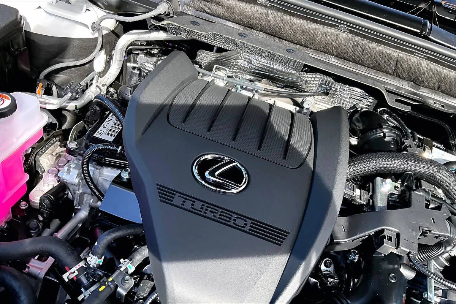 New 2026 Eminent White Pearl Lexus PREMIUM PLUS image 17