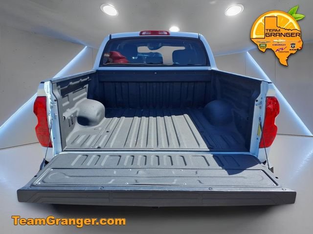 Used 2021 White Toyota SR5 image 9