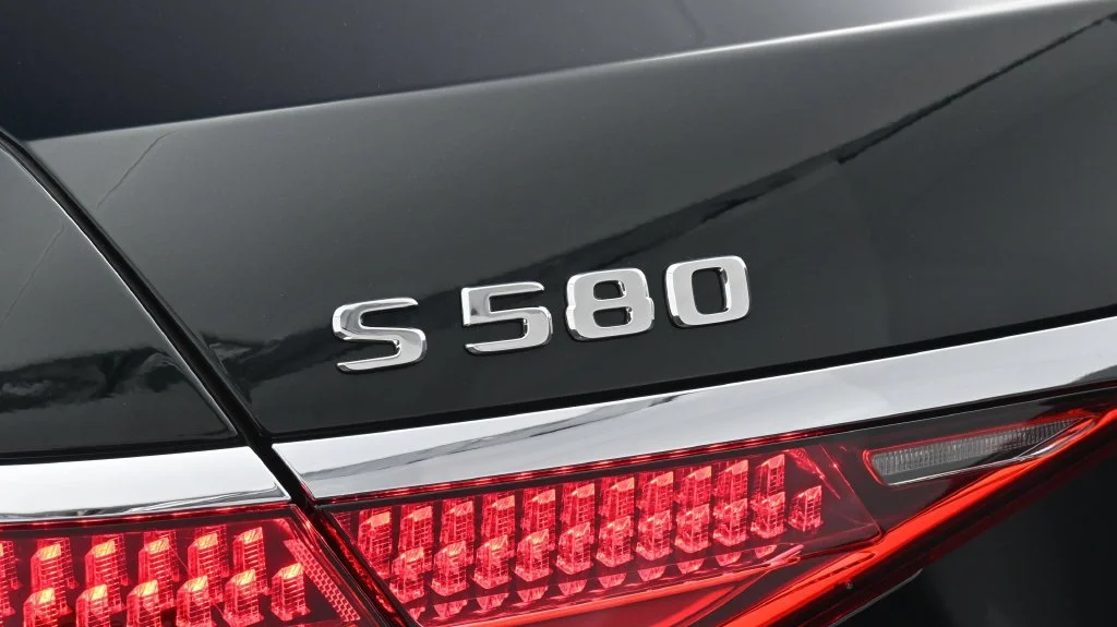 Used 2026 Black Mercedes-Benz S 580 image 22